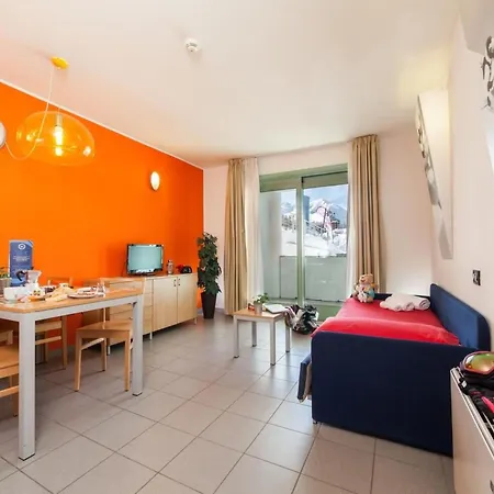 Teleo Vacanze - Olympisches Dorf By Interhome Sestriere