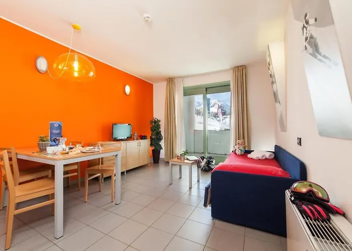 Teleo Vacanze - Olympisches Dorf By Interhome Sestrières